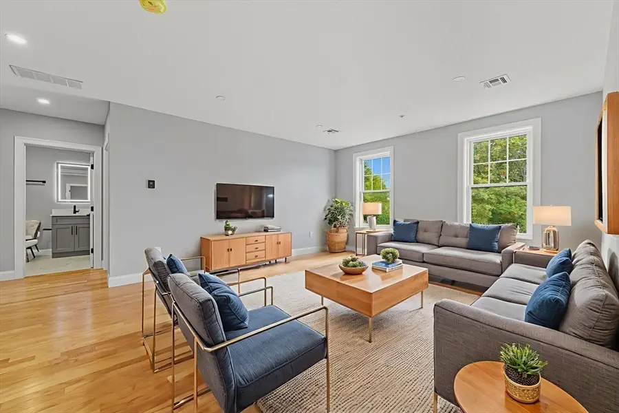 585 Washington St #model, Quincy, MA 02169 - Image #3