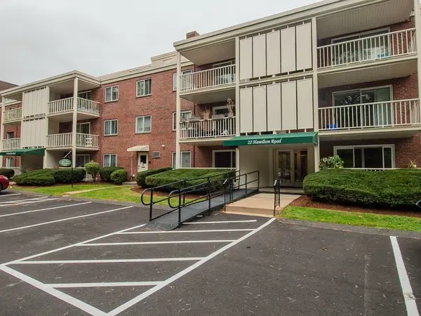 22 Hamilton Rd #206, Arlington, MA 02474