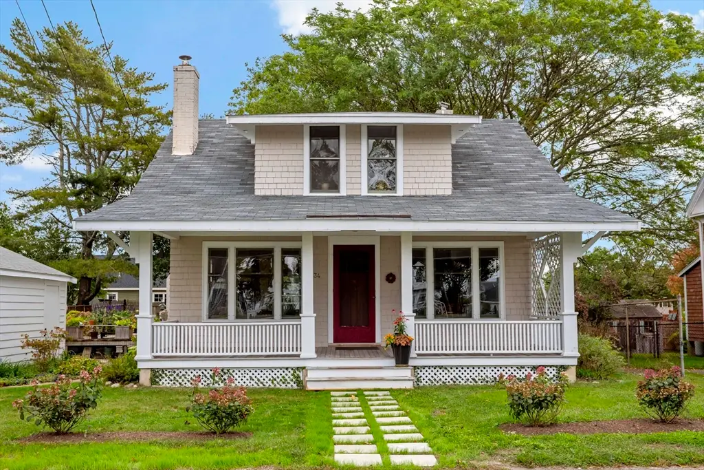 34 Washington, Bourne, MA 02532 - #1