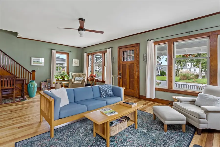 34 Washington, Bourne, MA 02532 - #3