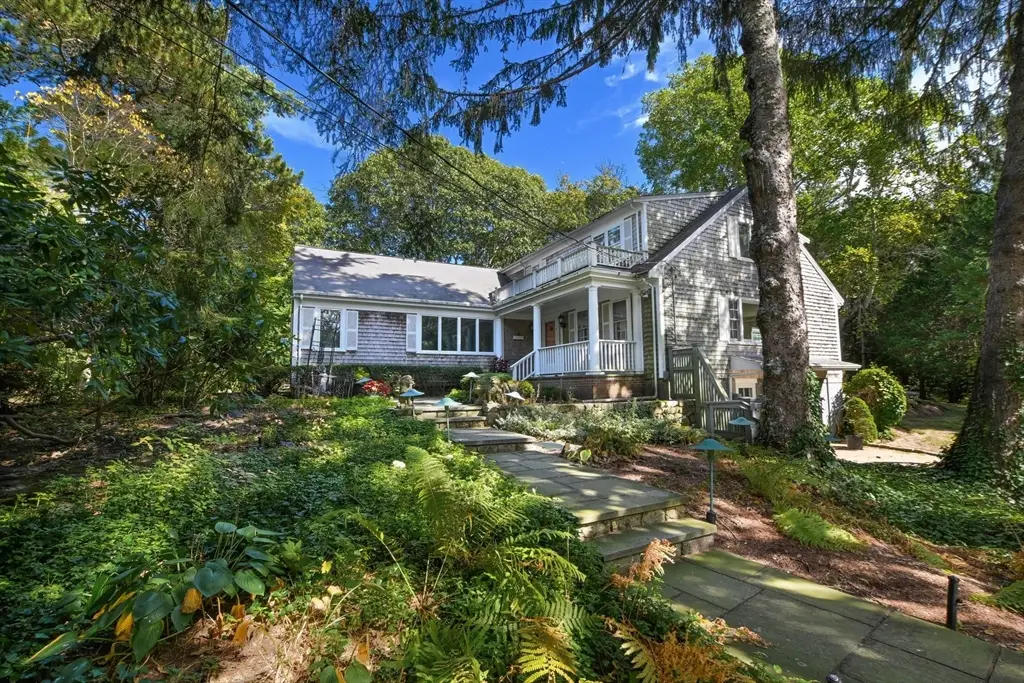 116 Saconesset Rd, Falmouth, MA 02540 - Image #1