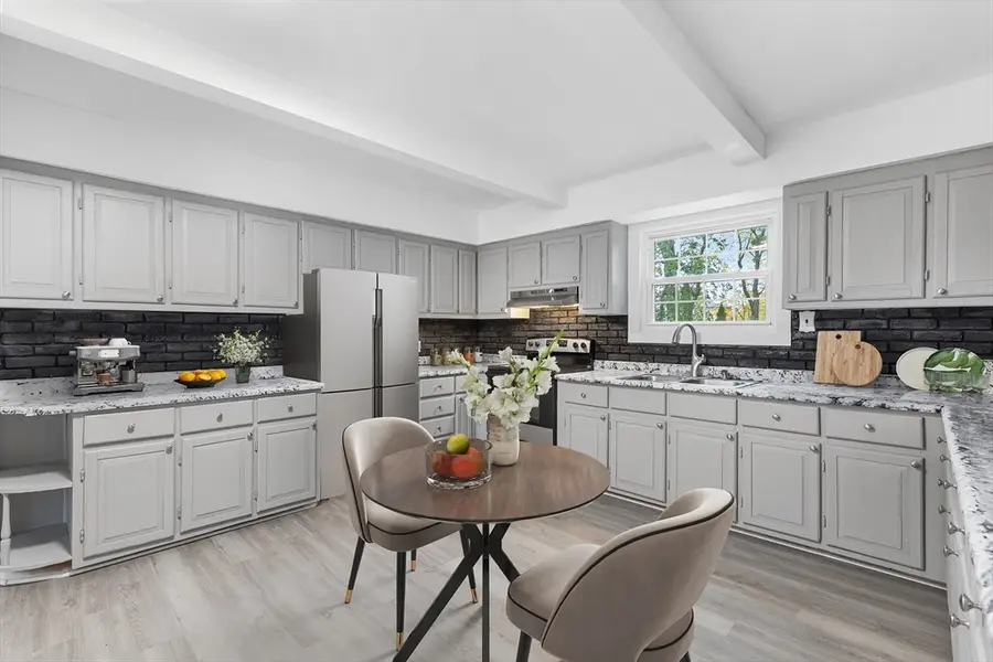 15 S Breault St, Westport, MA 02790 - Image #3