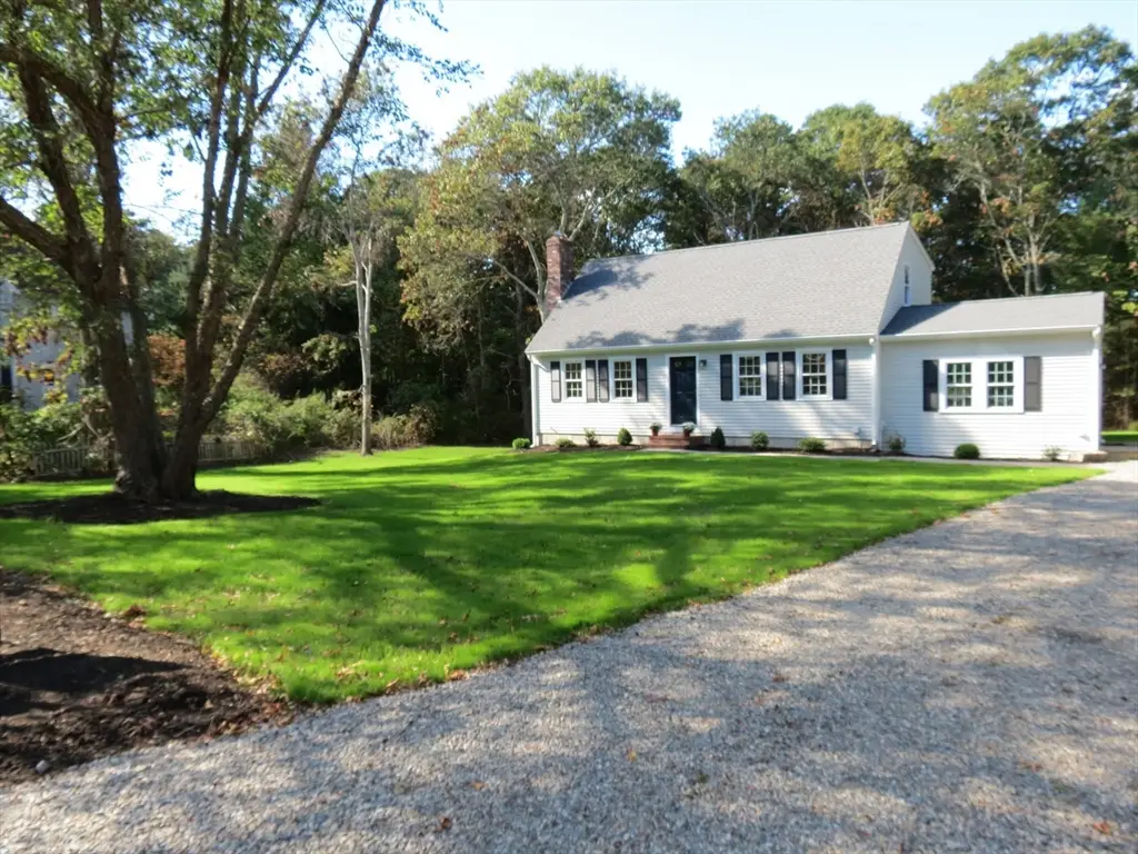 22 Pinehurst Dr, Bourne, MA 02532 - Image #1