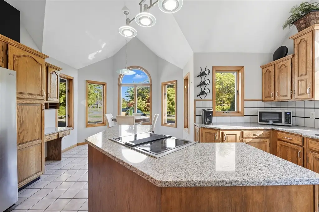 50 Russellville Rd, Westfield, MA 01085 - #1