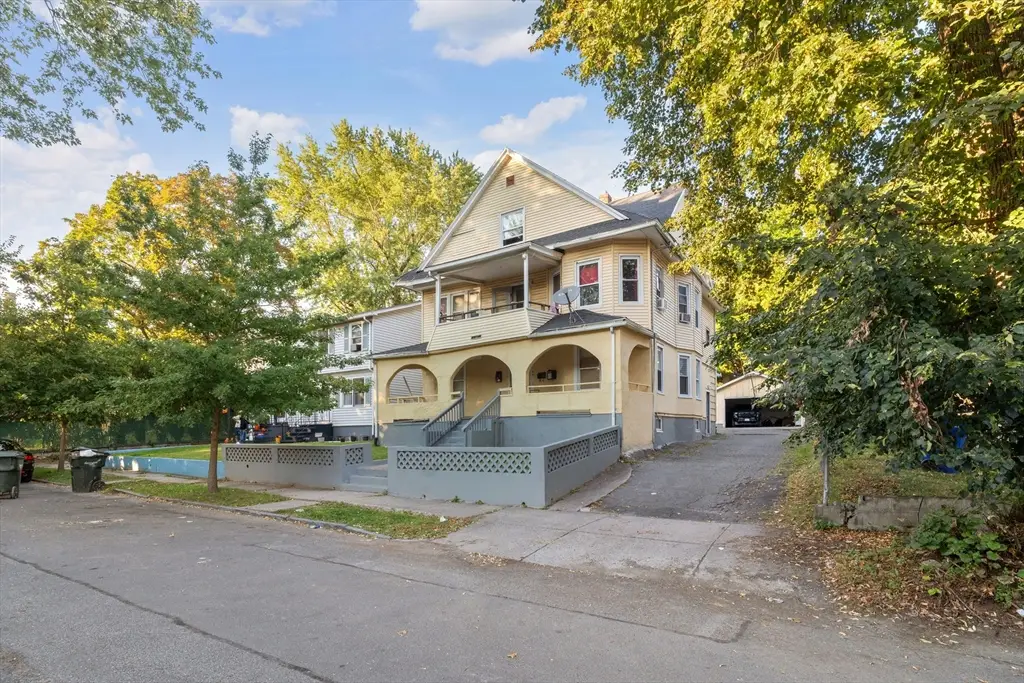 195-197 Massasoit Avenue, Springfield, MA 01107 - Image #1