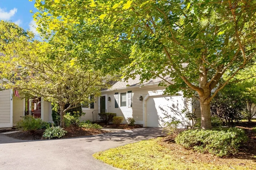 18 Executive Drive #18, Mashpee, MA 02649 - Image #1