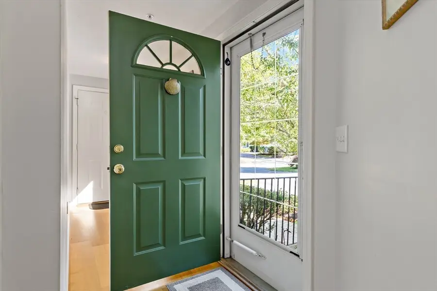 18 Executive Drive #18, Mashpee, MA 02649 - Image #2