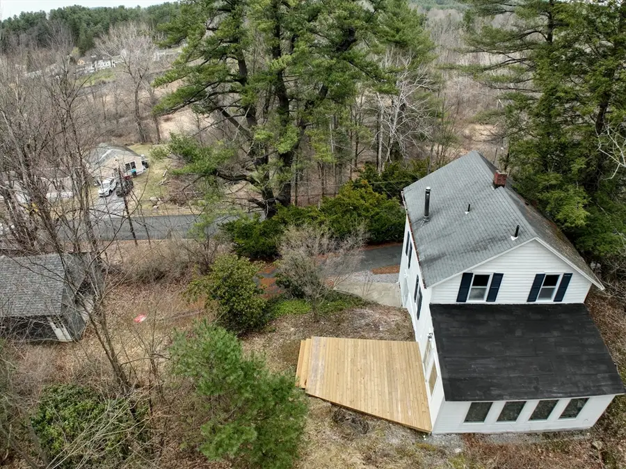 190 Willow St, Lee, MA 01238 - Image #2