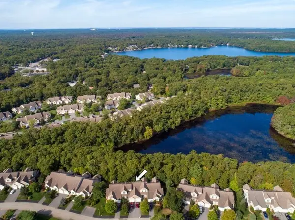 23 Sea Spray Ave #563, Mashpee, MA 02649