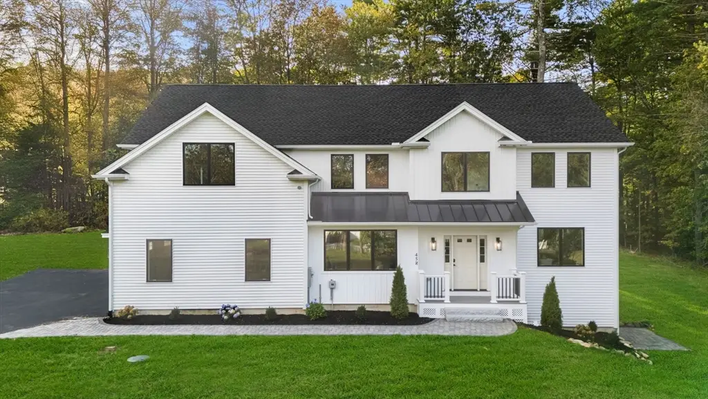 458 Lake St, Haverhill, MA 01832 - Image #1