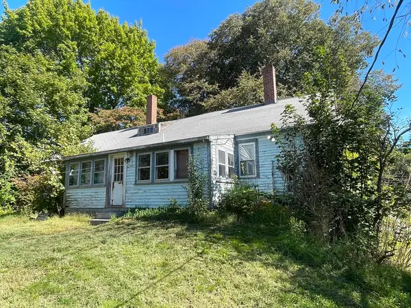 246 Everett Street, Middleboro, MA 02346
