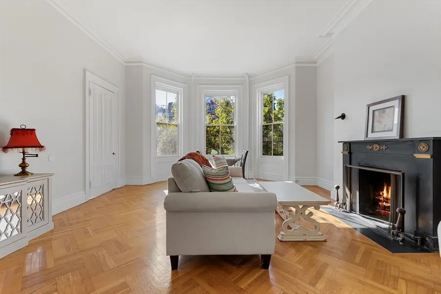 396 Beacon Street #3, Boston, MA 02116 - Image #3