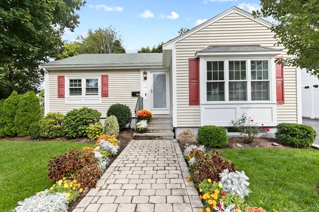 166 Phipps St, Quincy, MA 02169 - Image #1