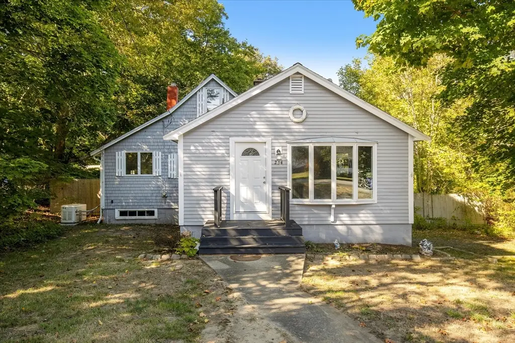 254 Barlows Landing Rd, Pocasset, MA 02559 - Image #1