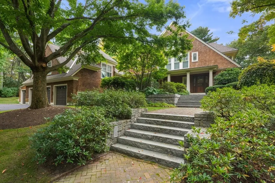 2 Candleberry Ln, Weston, MA 02493 - Image #3