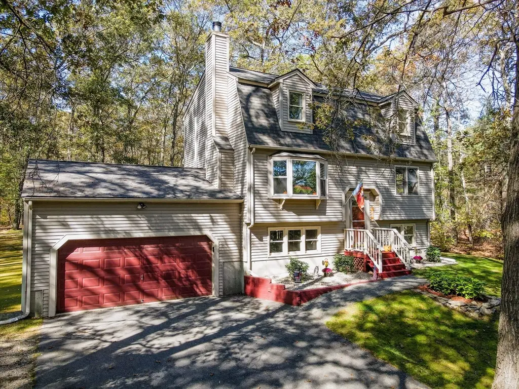 38 Pine Ridge Dr, Ayer, MA 01432 - Image #1