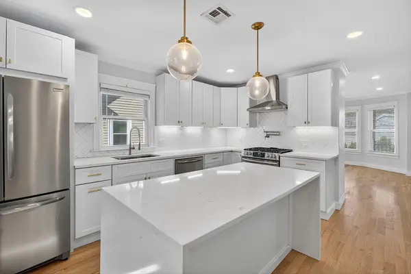 7-9 Rock Ave, Swampscott, MA 01907