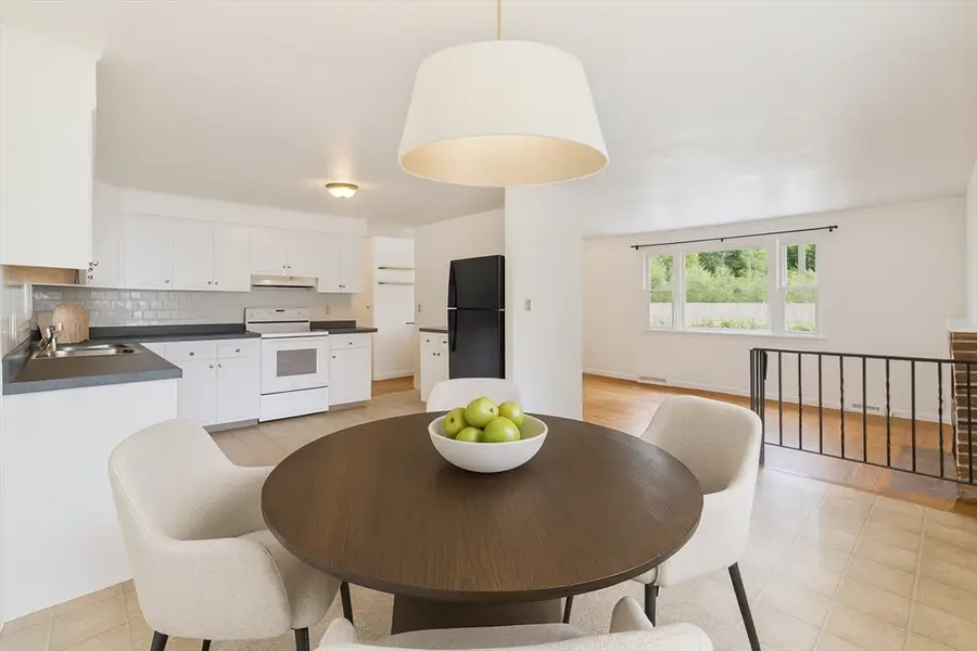 91 Old Post Road, Sharon, MA 02067 - Image #2