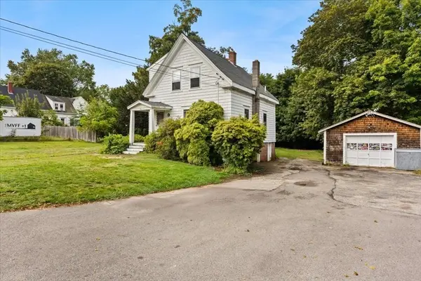 391 Bedford St, East Bridgewater, MA 02333