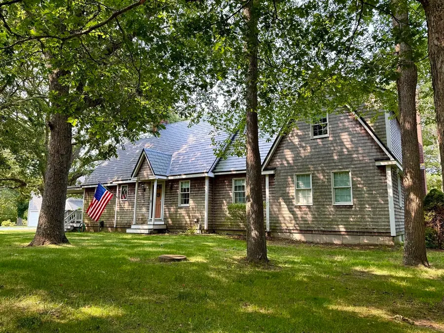 158 Little River Rd, Dartmouth, MA 02748 - Image #2