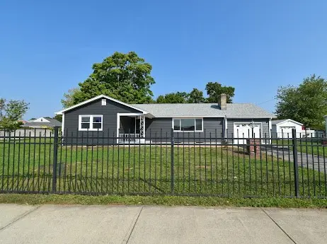 415 Winsor St, Ludlow, MA 01056 - Image #1