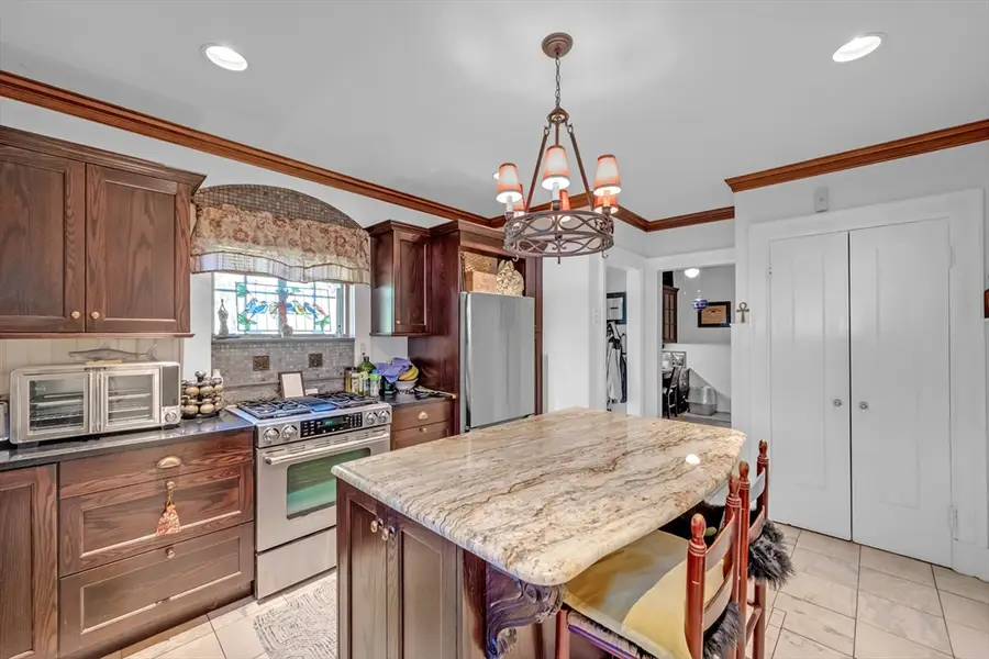 283 Longhill St, Springfield, MA 01108 - Image #3