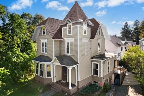 24 Bolton Street, Marlborough, MA 01752