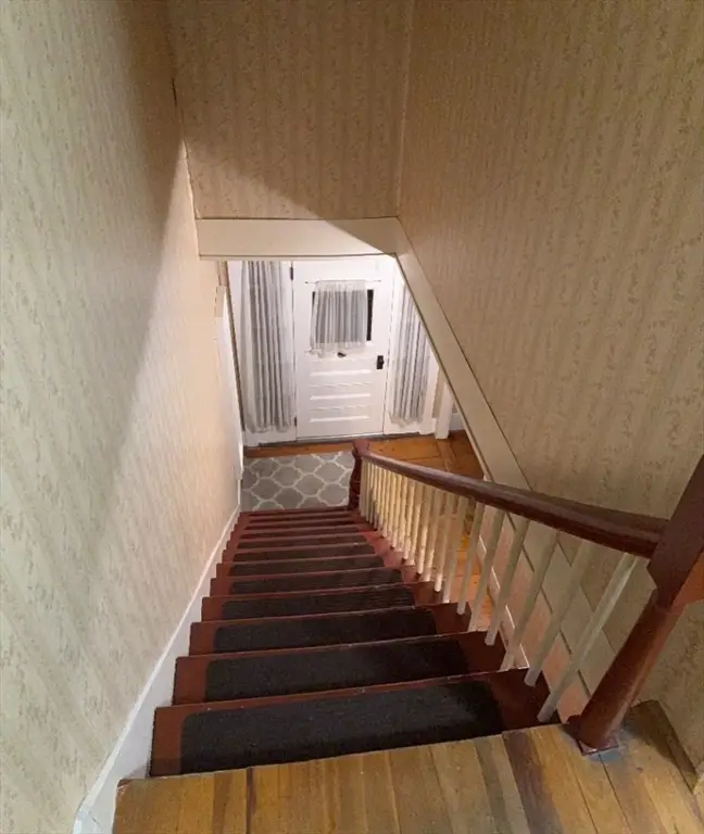 17 Grove St, Ayer, MA 01432 - Image #3