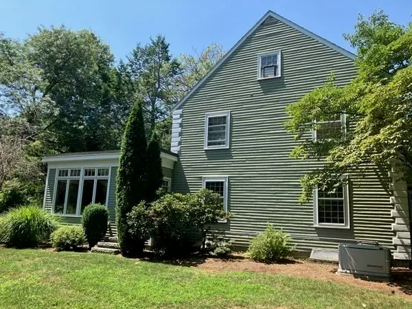3 Glenoe Rd, Chestnut Hill, MA 02467 - Image #2