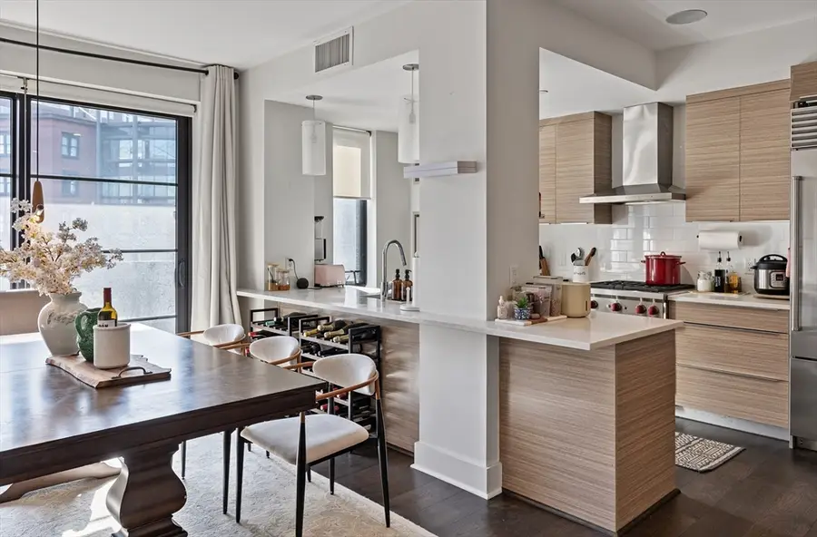 14 W Broadway #307, Boston, MA 02127 - Image #2