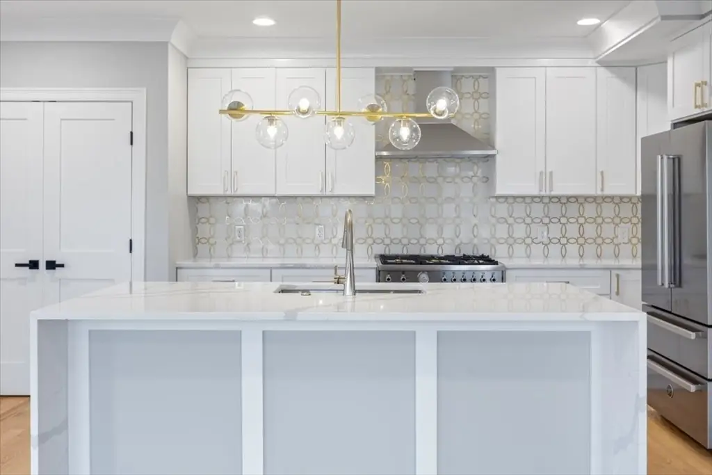 30 Dighton #3, Boston, MA 02135 - #1