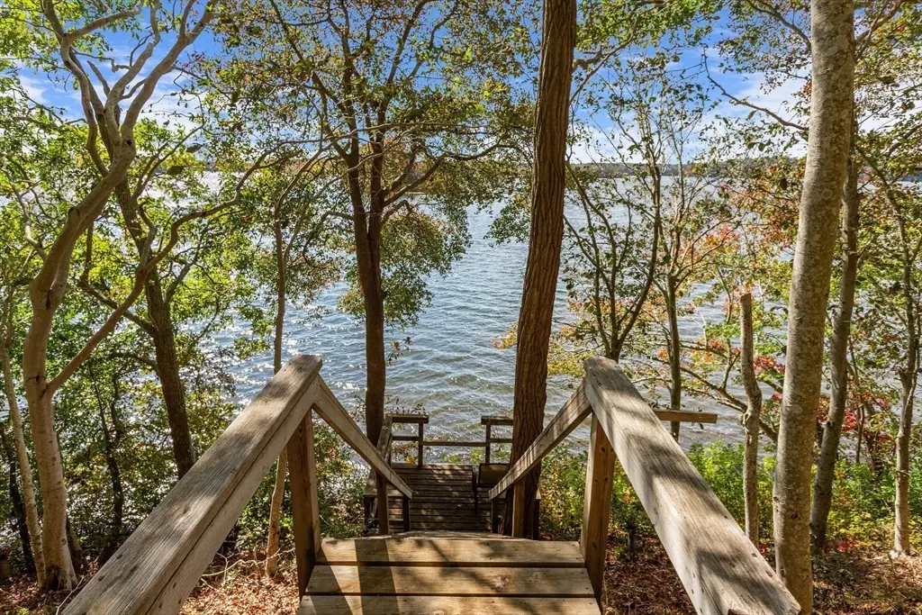 96 Pimlico Pond, Mashpee, MA 02649 - Image #1