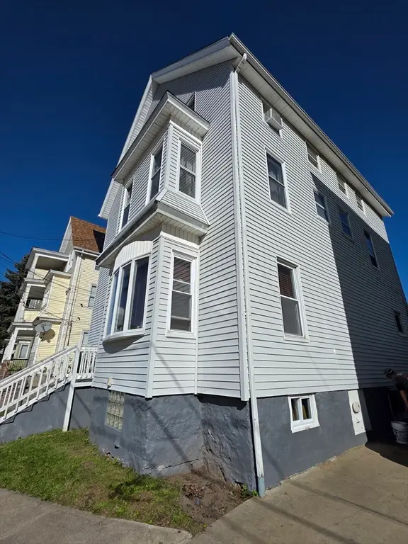 82 Montaup, Fall River, MA 02724 - Image #2