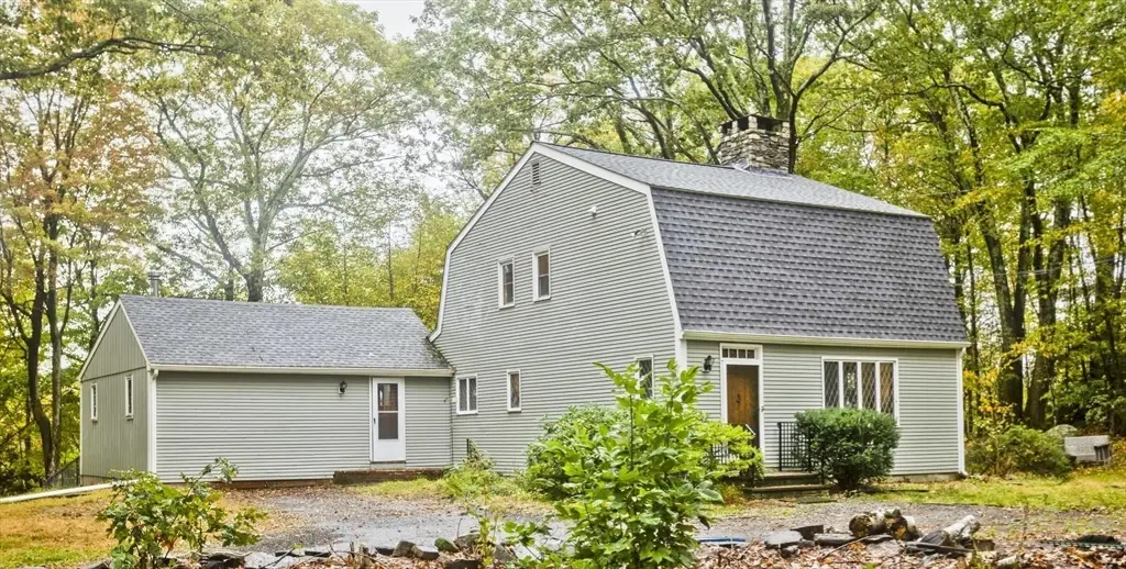 388 South Ln, Granville, MA 01034 - #1