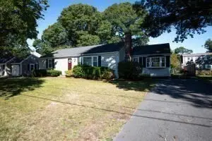 10 Joanne, South Dennis, MA 02660 - Image #2