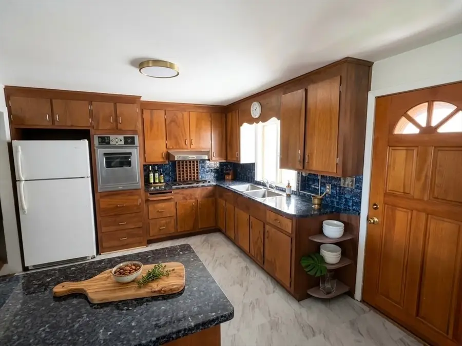 20 Nancia St, Boston, MA 02128 - #3