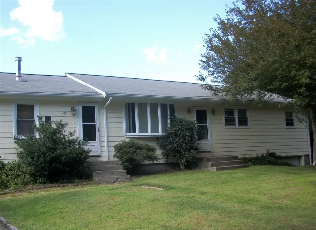 447 Old Warren Rd, Swansea, MA 02777 - #1