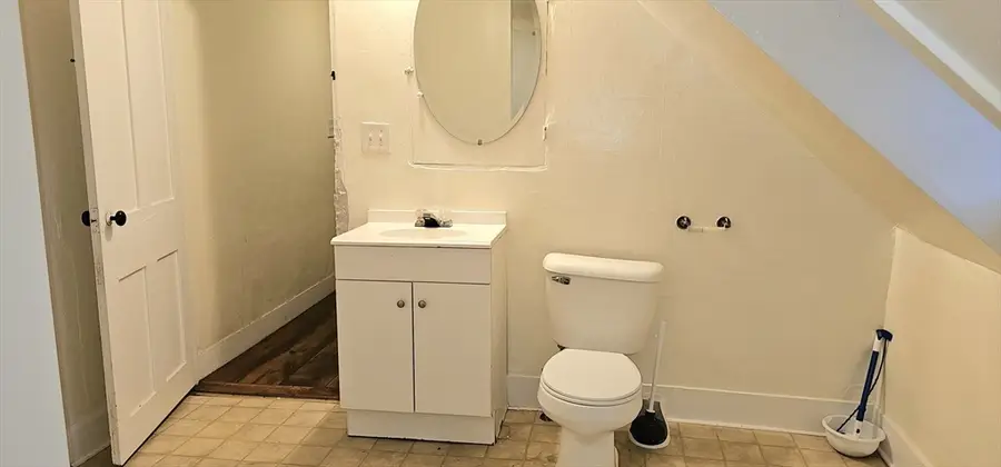 154 Pleasant St, Fitchburg, MA 01420 - Image #3