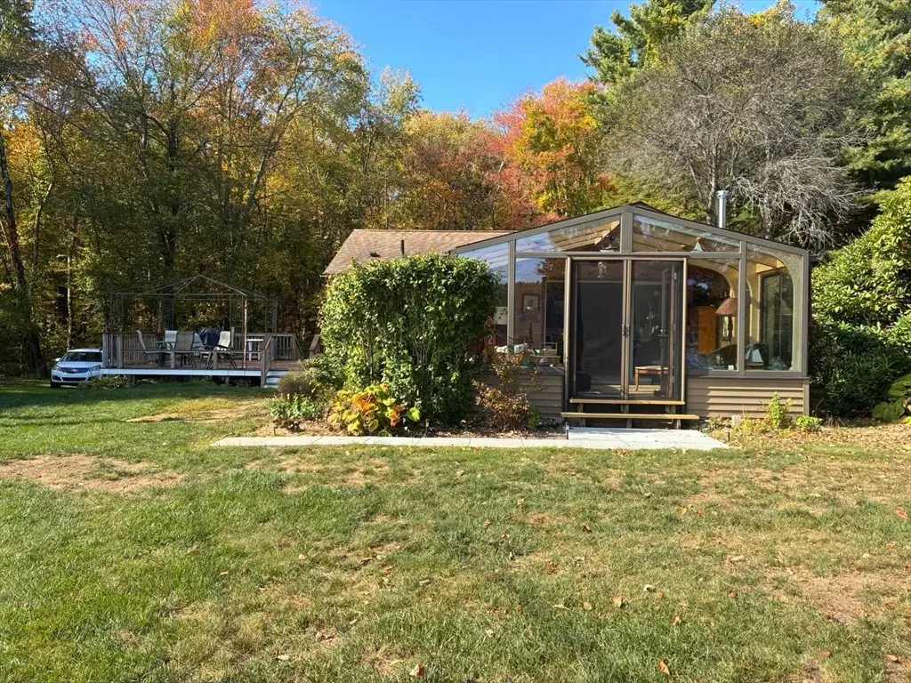 2 Farrar Dr, Holland, MA 01521 - Image #1