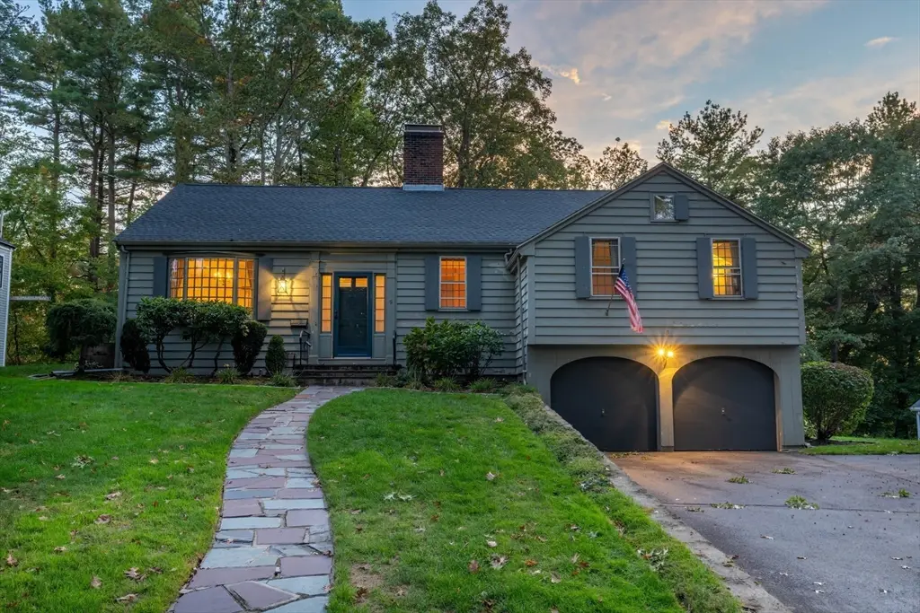 9 Fernway, Lynnfield, MA 01940 - Image #1