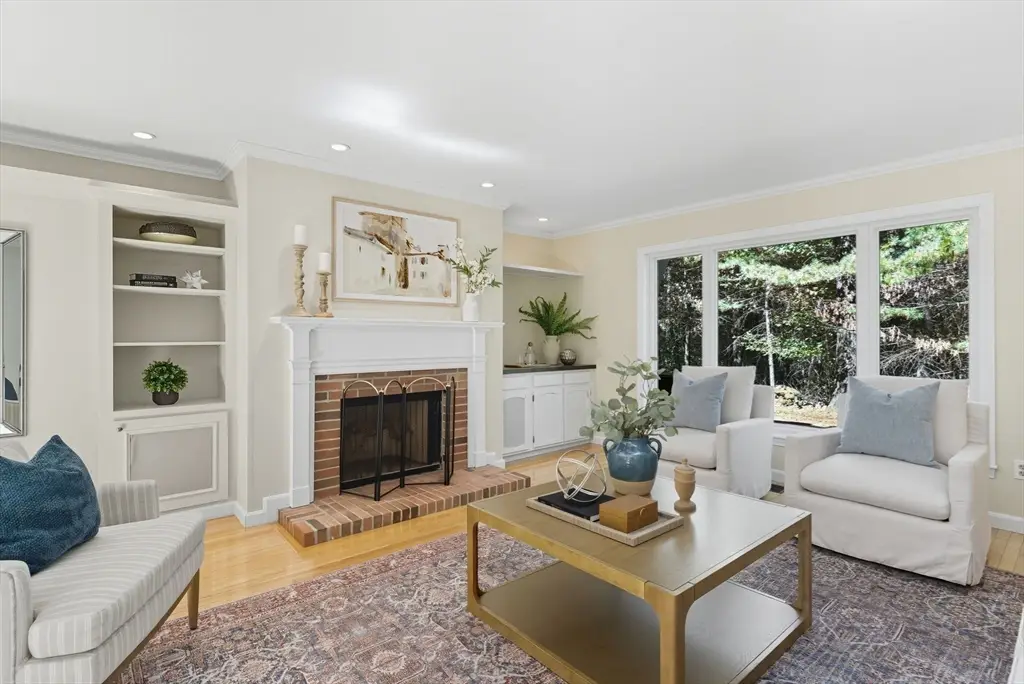 8 Fox Hollow #8, Wayland, MA 01778 - Image #1