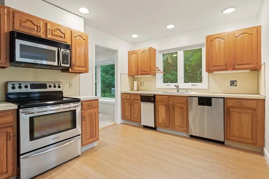 7 Preacher Road #7, Milton, MA 02186 - Image #3