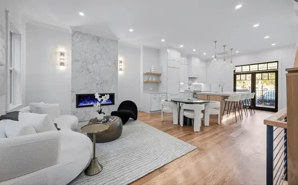 193 West Springfield Street, Boston, MA 02118