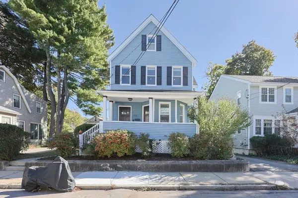 112 Roslindale Ave #2, Boston, MA 02131