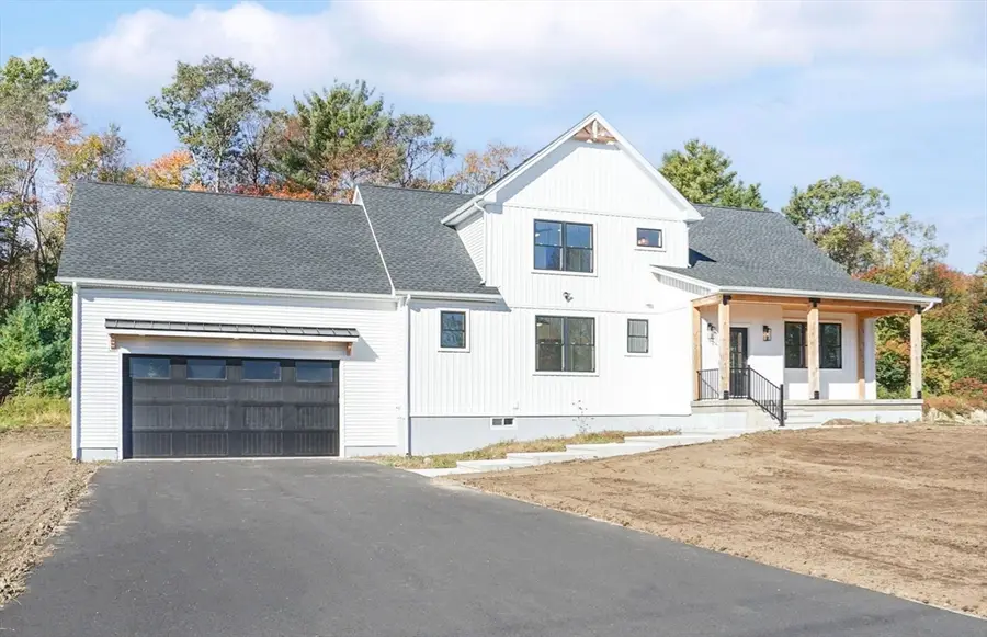 308 N Liberty St, Belchertown, MA 01007 - #2