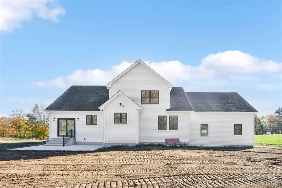 308 N Liberty St, Belchertown, MA 01007 - #3