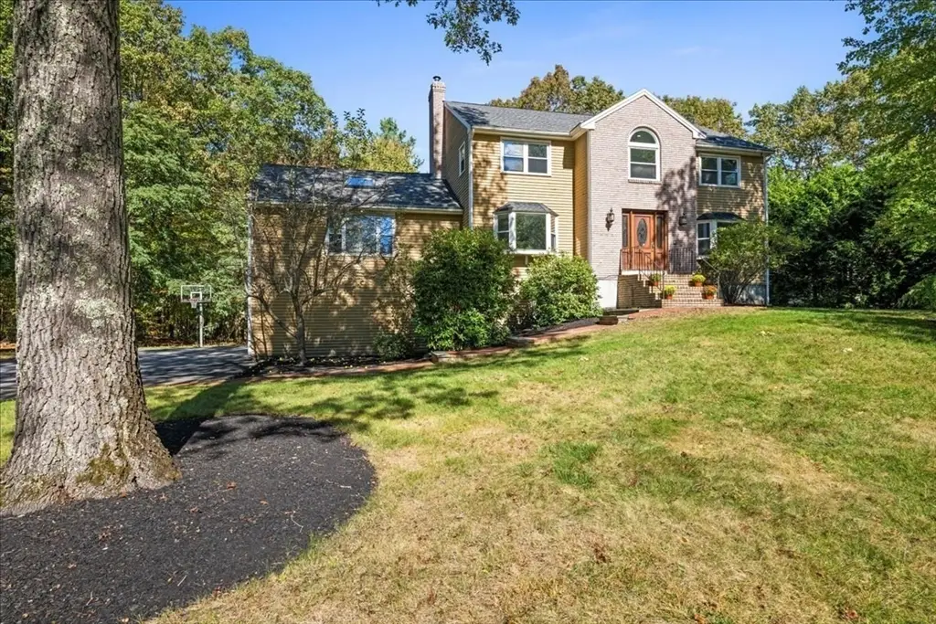 27 Sylvan Lane, Boylston, MA 01505 - Image #1