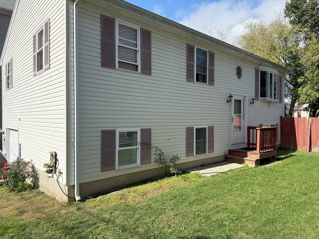 102 Vestal St, Fall River, MA 02720 - Image #1