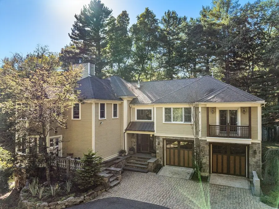 39 Westbrook Lane, Westwood, MA 02090 - Image #2