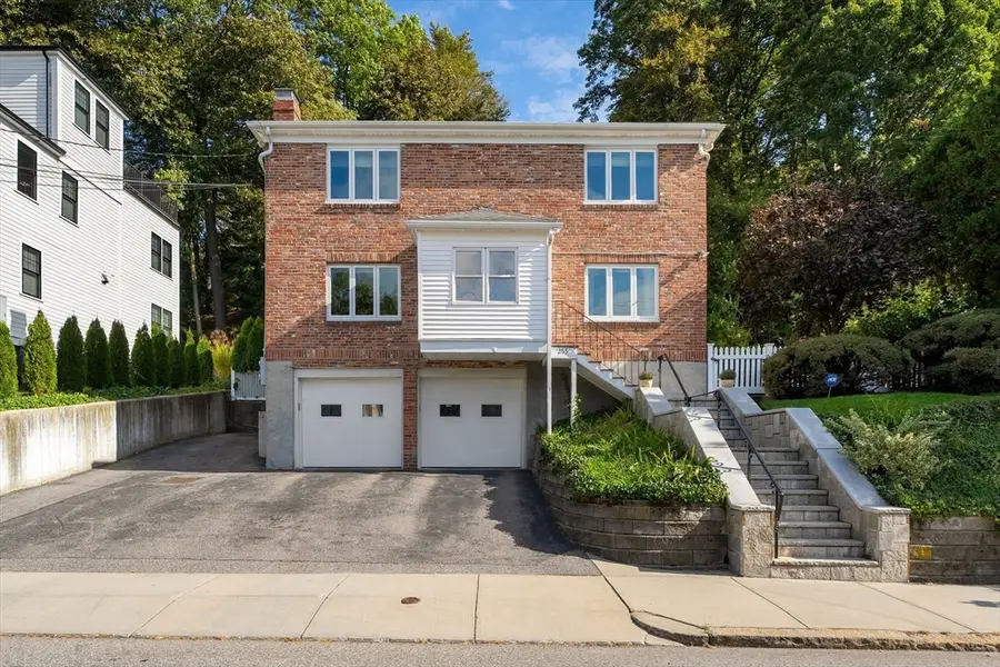 255 Tappan Street, Brookline, MA 02445 - Image #2
